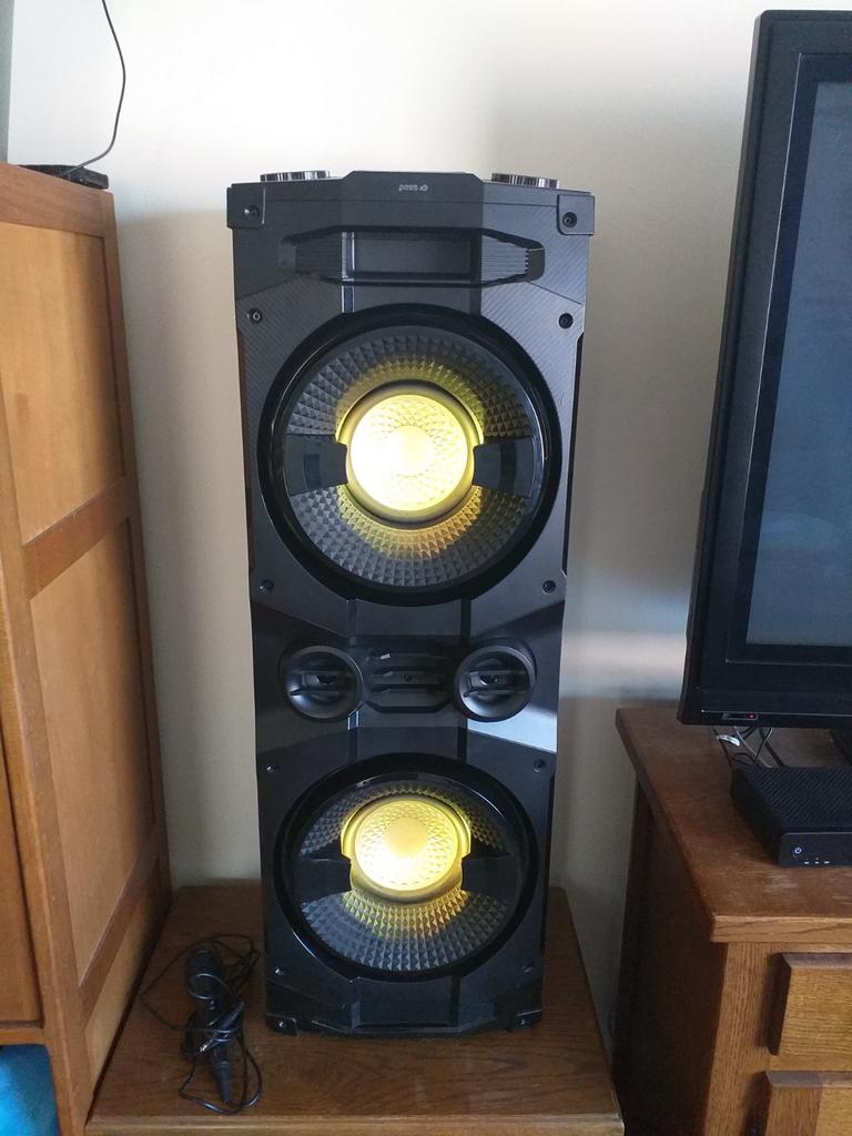 Bluetooth speaker Poss.175 euro., Ophalen