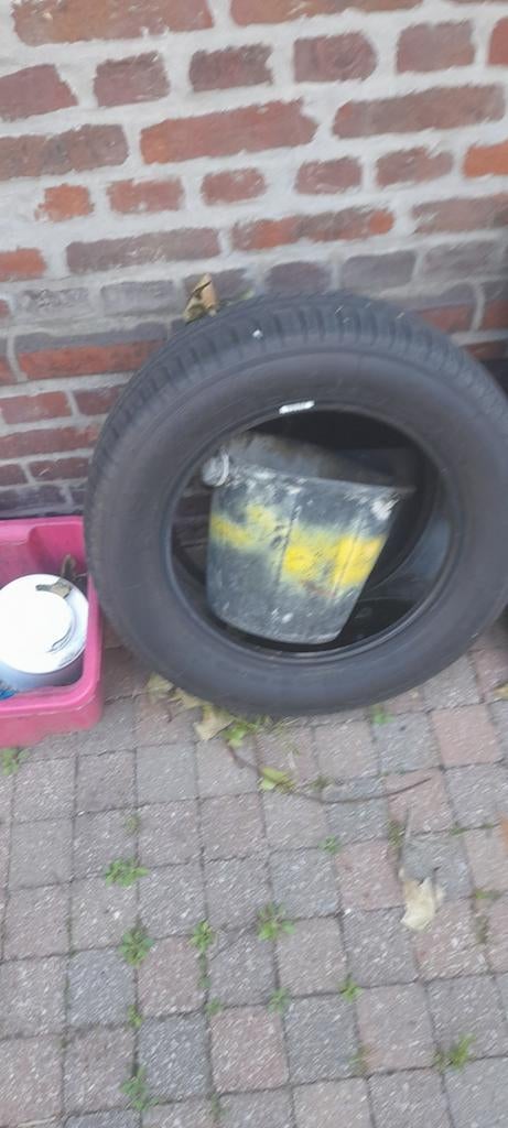 Pneu Michelin  neuf green 205/60r16 pour 10e, Enlèvement