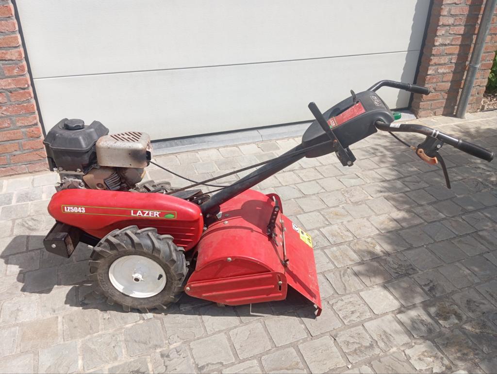 Motoculteur Bakfrees laser, Ophalen