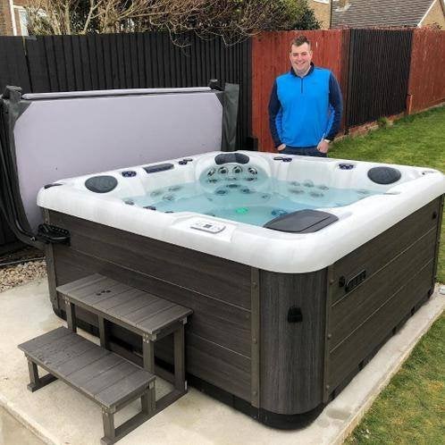 Neuf💥Reservez tot💥-45% 💦acheter un jacuzzi deluxe, Enlèvement