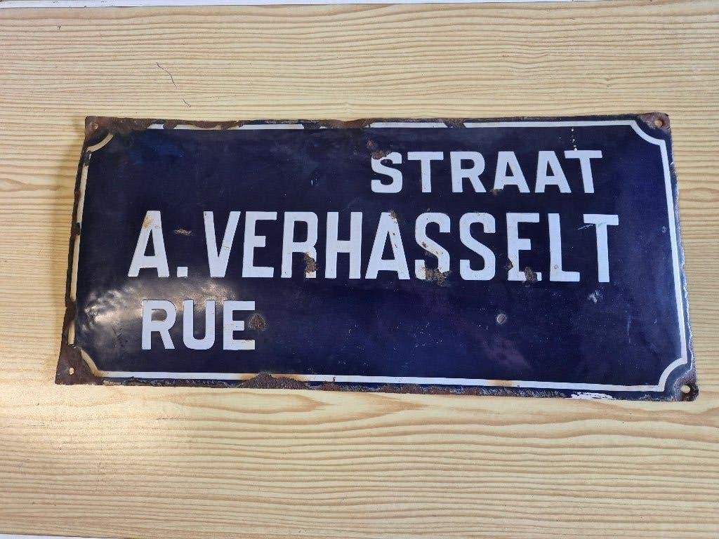 PLAQUE DE RUE EMAILLE, Enlèvement