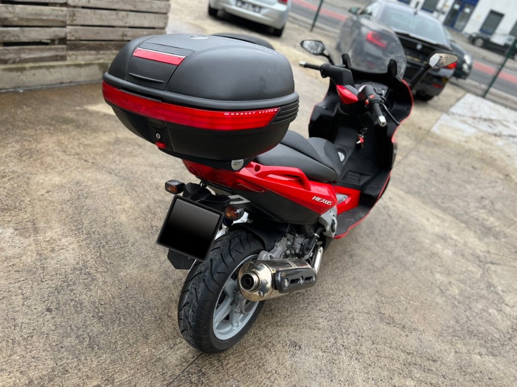 Gilera Nexus 500, Scooter, Plus de 35 kW, 2 cylindres, Particulier
