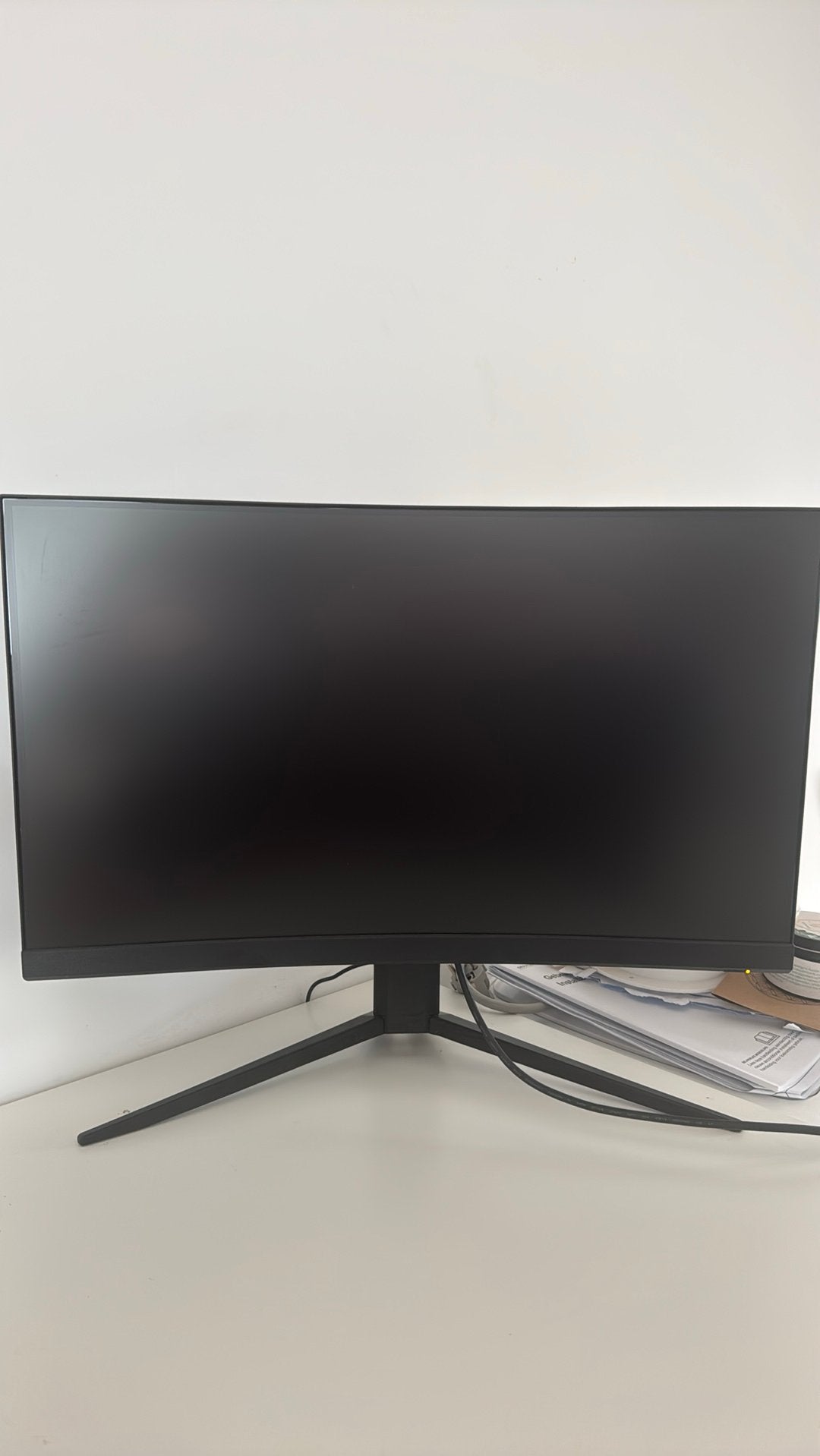 Écran gaming MSI G24C4 E2 – 24” incurvé – 180 Hz, Informatique & Logiciels, Gaming, HD, VA, Comme neuf