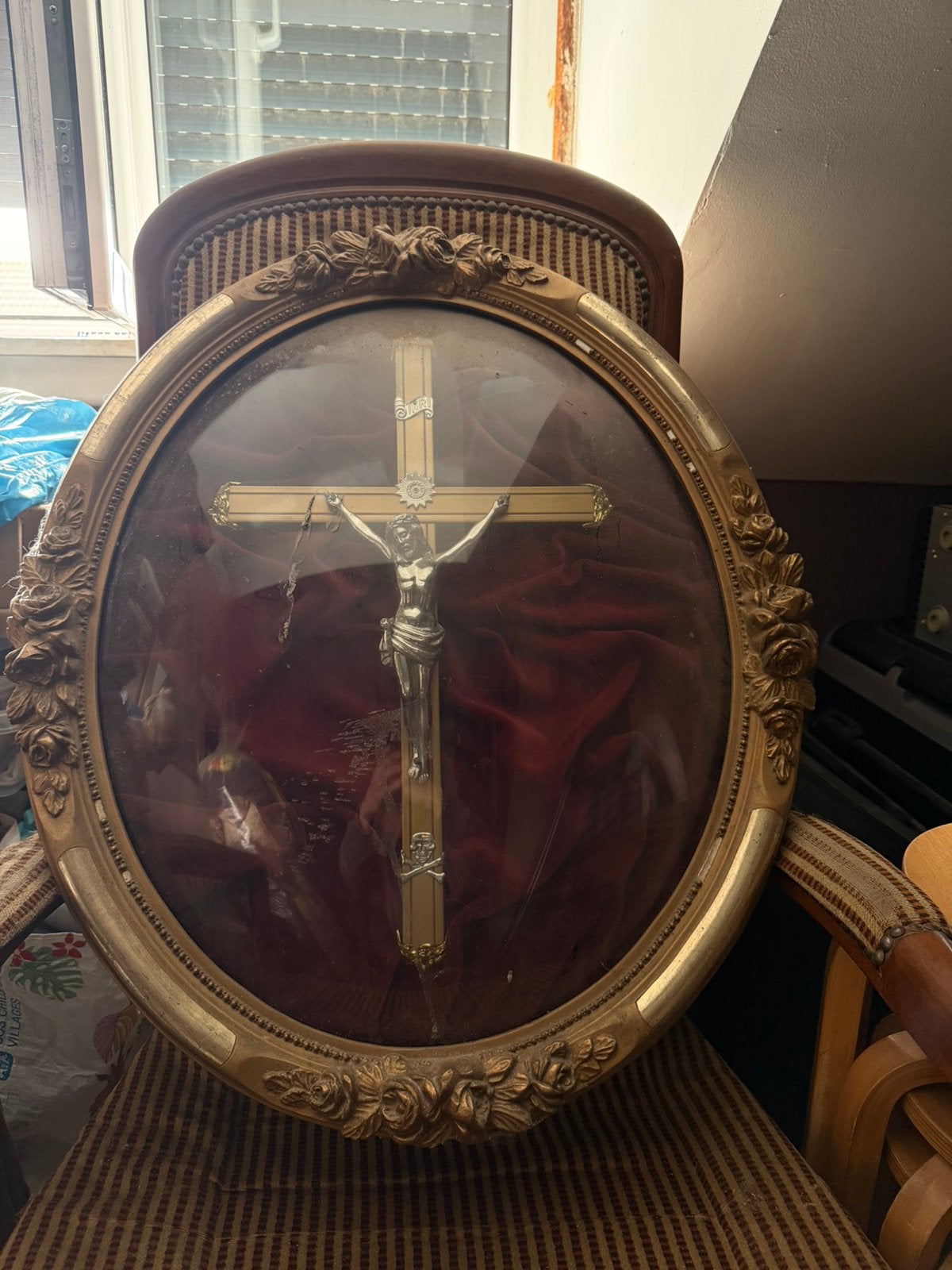 Antiek kruis, Antiek en Kunst, Ophalen