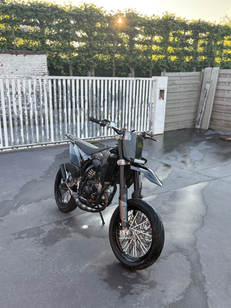 Sherco smrs, Ophalen, 6 versnellingen, 50 cc, Klasse B (45 km/u)