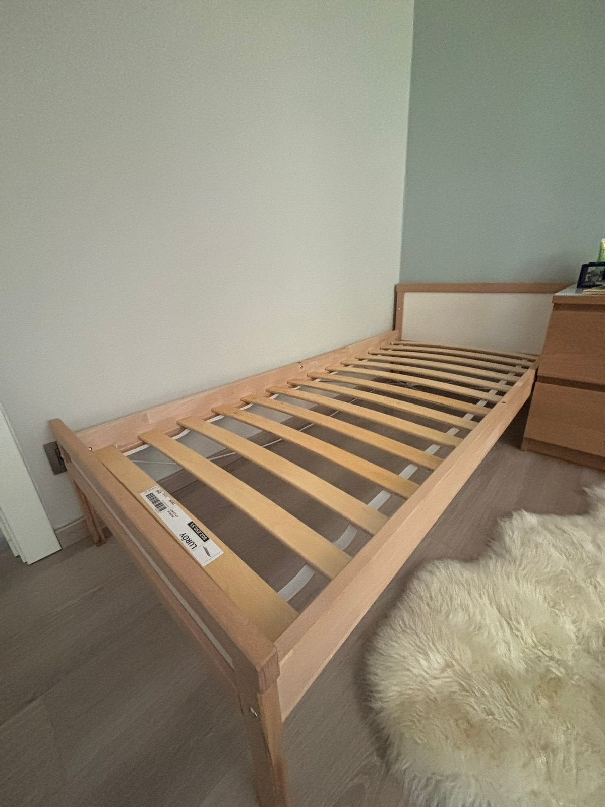 Kinderbedje peuter/kleuter tot 8 jaar, Ophalen, Zo goed als nieuw, Matras