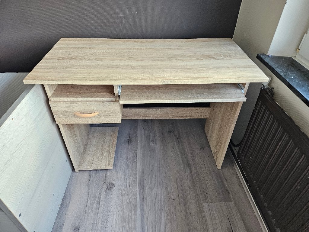 Bureau, Ophalen, Hout, 50 cm, Zo goed als nieuw