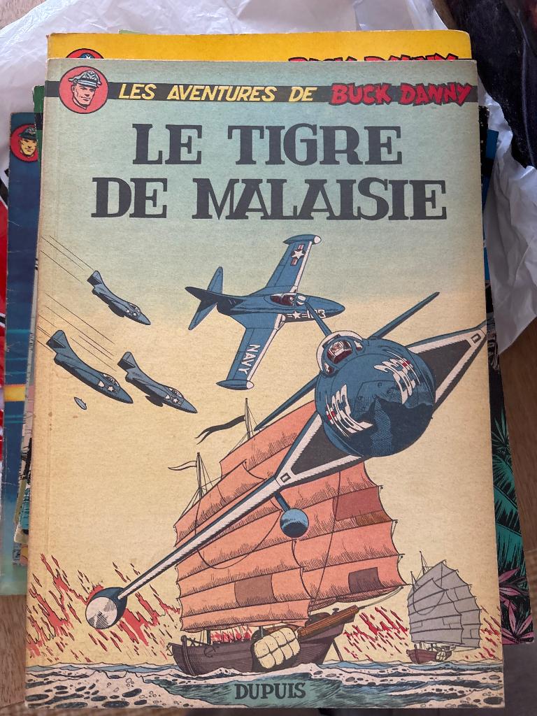 Lot BD Buck Danny 50/60, Plusieurs BD, Enlèvement, Comme neuf