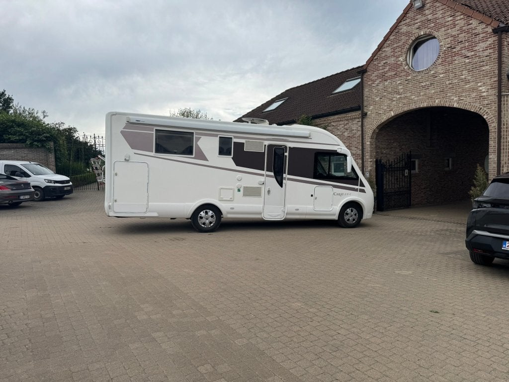 mobilhome camper b rijbewijs 17000 km goed staat vertrek kl, Caravans en Kamperen, Integraal, Chemisch toilet, Fiat, 7 tot 8 meter