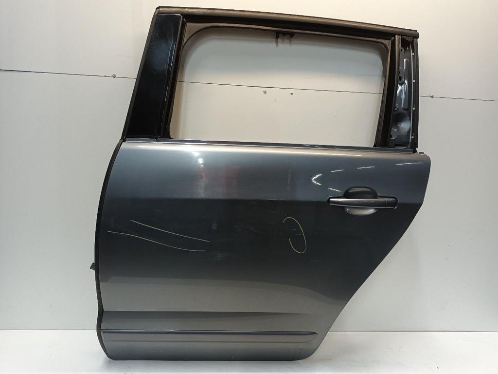 Portier links achter Peugeot 5008, Onderdelen@venauto.nl, Van der Ven Autorecycling B.V., Gebruikt, Ettenseweg 76, 4706 PB Roosendaal, The Netherlands