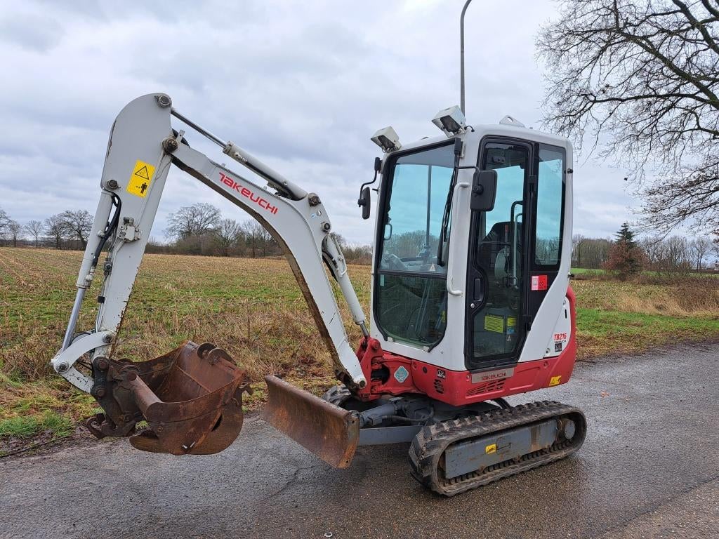 Takeuchi TB216 - Minigraver (bj2020), Ophalen