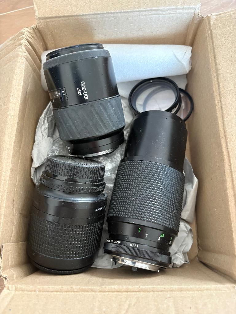 Set vintage lenzen en filters (Nikon, Minolta, Vivitar), Audio, Tv en Foto, Verzenden, Gebruikt, Overige typen, Zoom