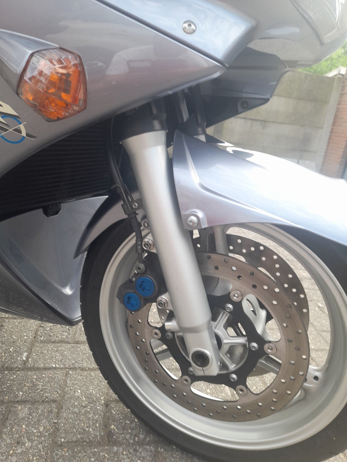 État exceptionnel de la Yamaha FJR 1300, Motos, Particulier, Neuf