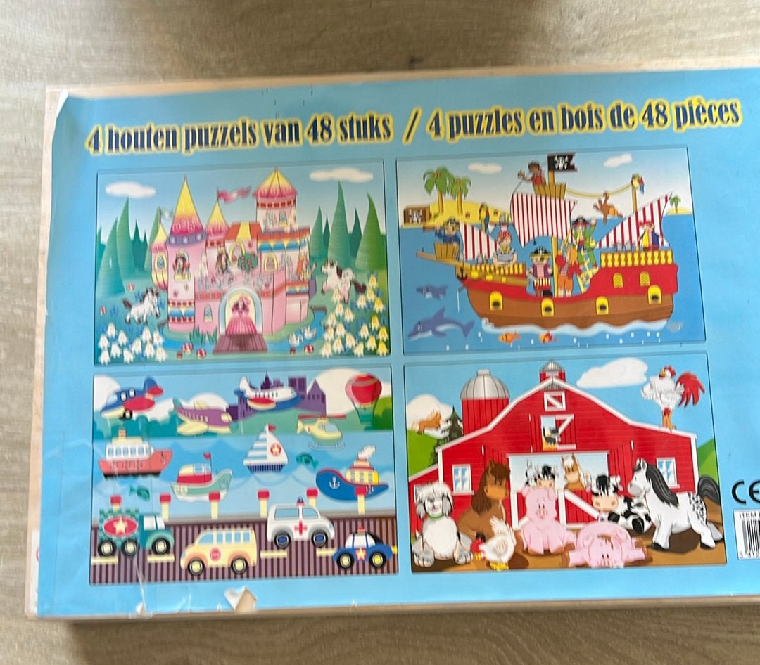 Houten puzzels - 4 in 1, Kinderen en Baby's, Ophalen, Zo goed als nieuw