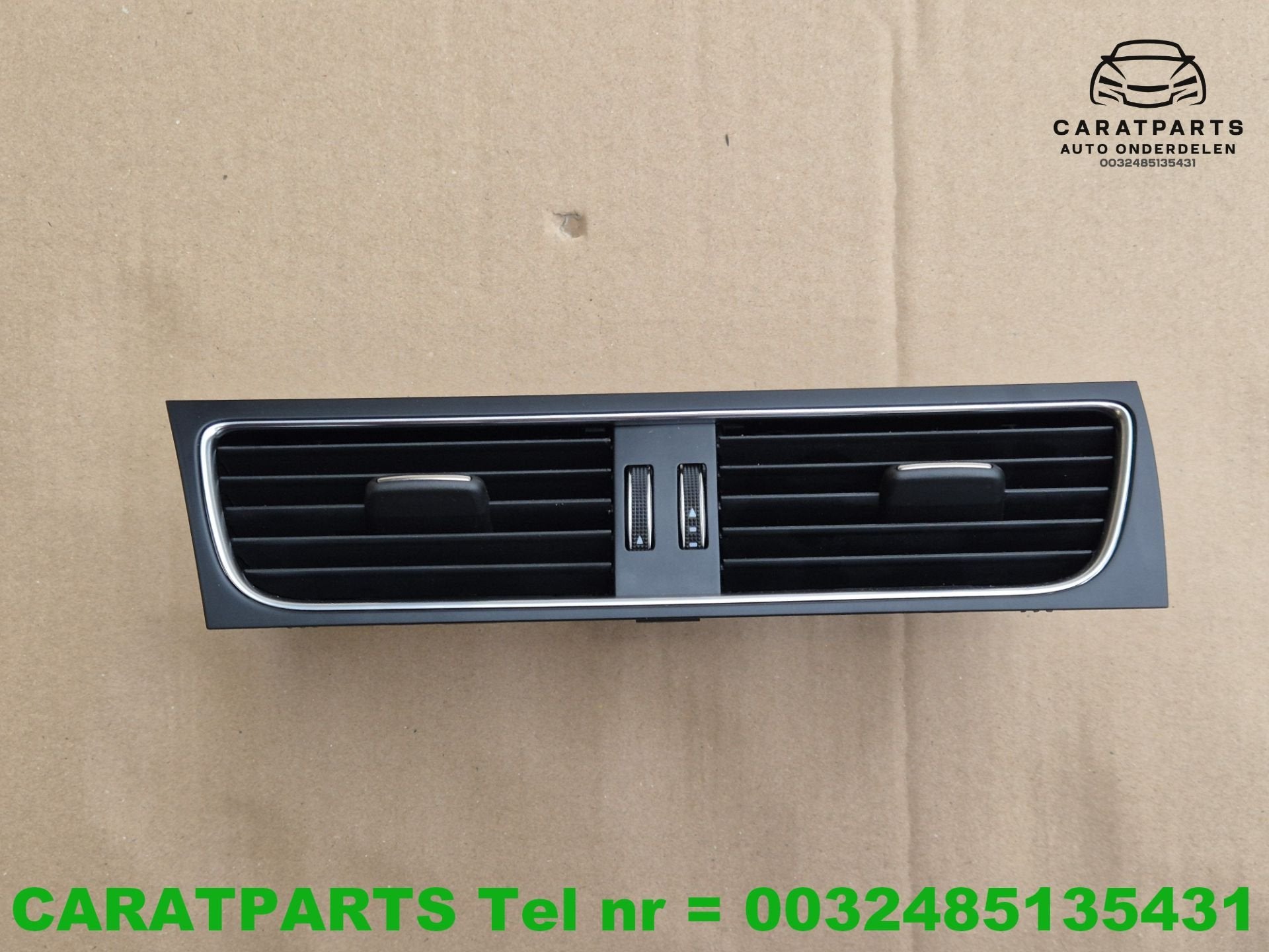 8T1820951D Audi A5 luchtrooster dashboard A4 S5 S4 RS5 RS4, Gebruikt, AUDI AG, Auto-Union-Strasse 1
85045  Ingolstadt, DE, Audi