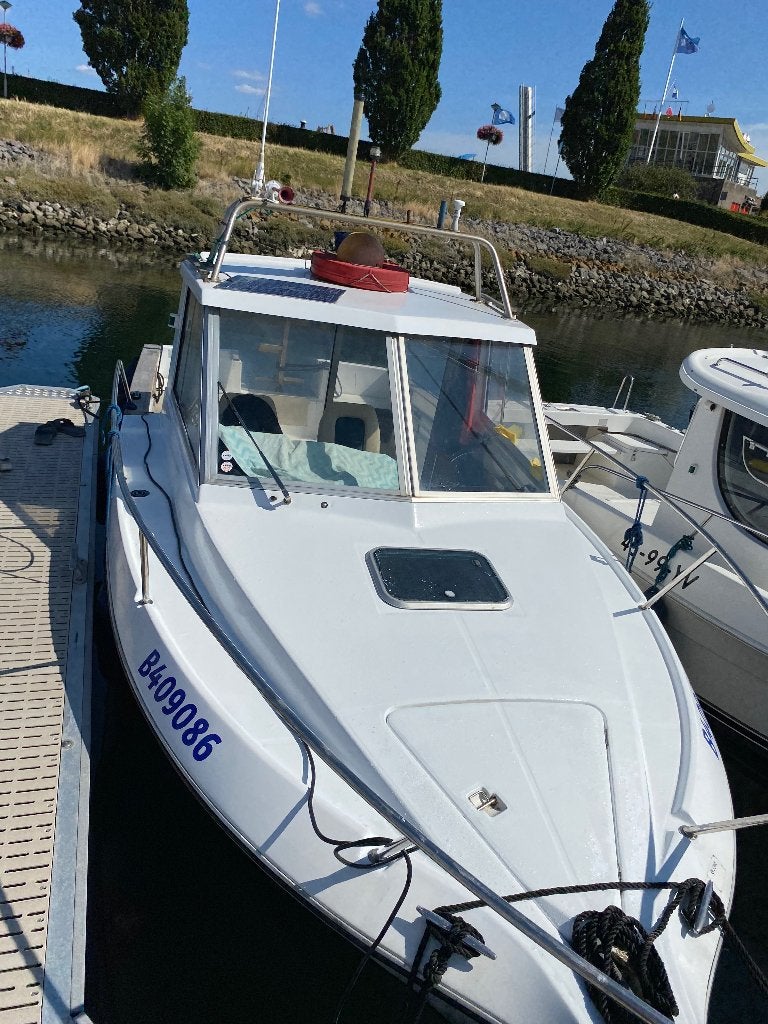 Kajuitboot Bennetau 1991 (80pk Perkins), Watersport en Boten, Overige merken, Gebruikt, Diesel, Walstroom