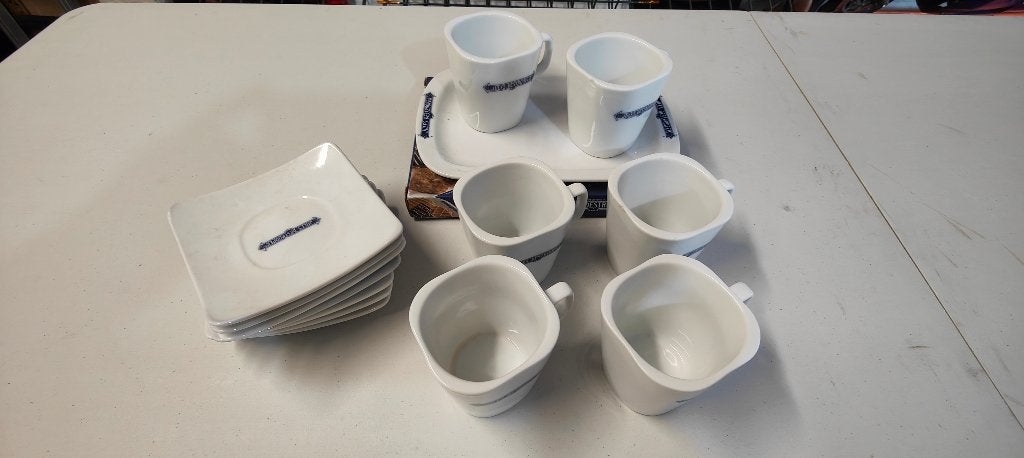 Tasses et soucoupes, Huis en Inrichting, Keuken | Servies, Ophalen, Gebruikt, Overige merken, Modern