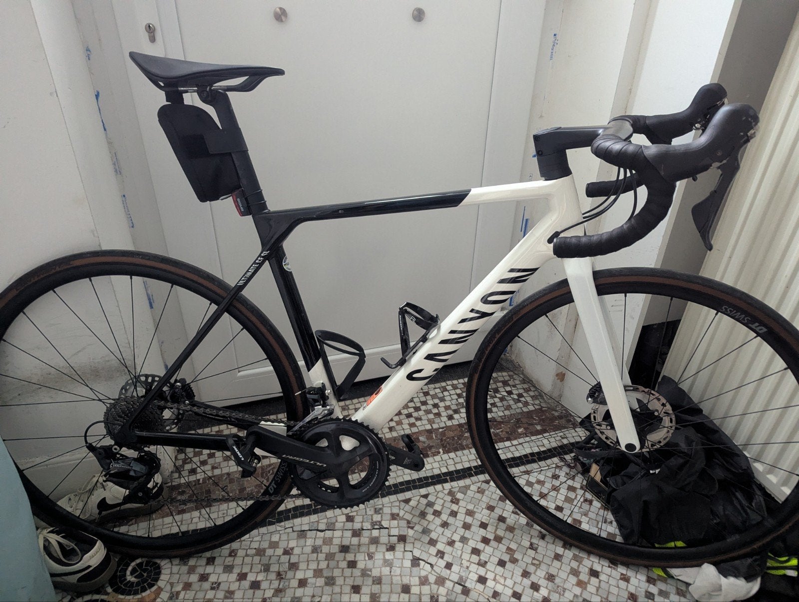 Canyon Ultimate CF SL 8 2023 - Shimano Ultegra - Carbone - T, Fietsen en Brommers, 28 inch, Carbon, Heren, Zo goed als nieuw