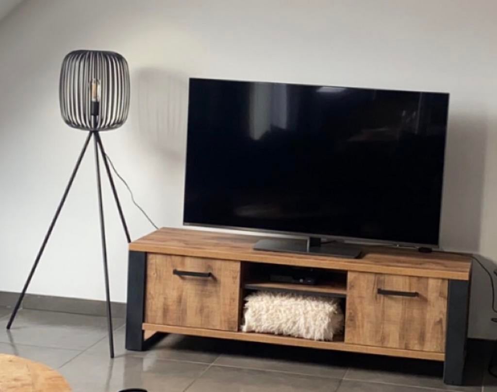 Tv meubel Onno, Ophalen, Zo goed als nieuw