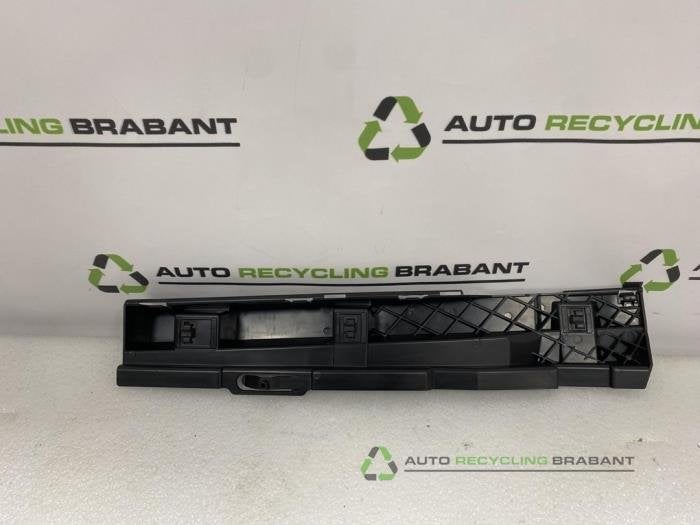 Seuil droit d'un BMW 4-Serie, -, 3 mois de garantie, Utilisé, -