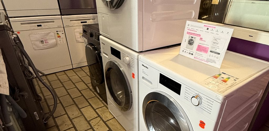 Miele W1 Laver et sécher 2 en 1/Vapeur SteamCare/8kg/1600ess, 8 à 10 kg, Enlèvement, Neuf