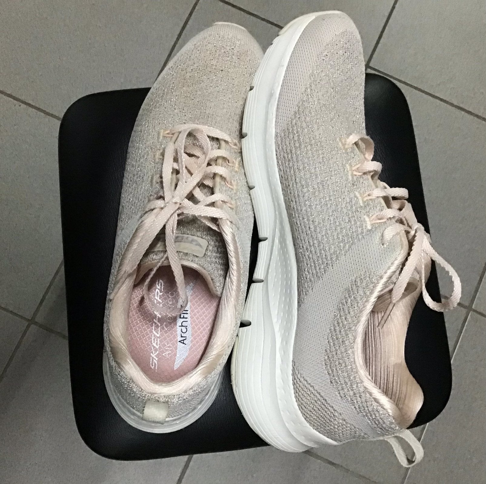 Sneakers 40, Sports & Fitness, Basket, Enlèvement ou Envoi, Comme neuf