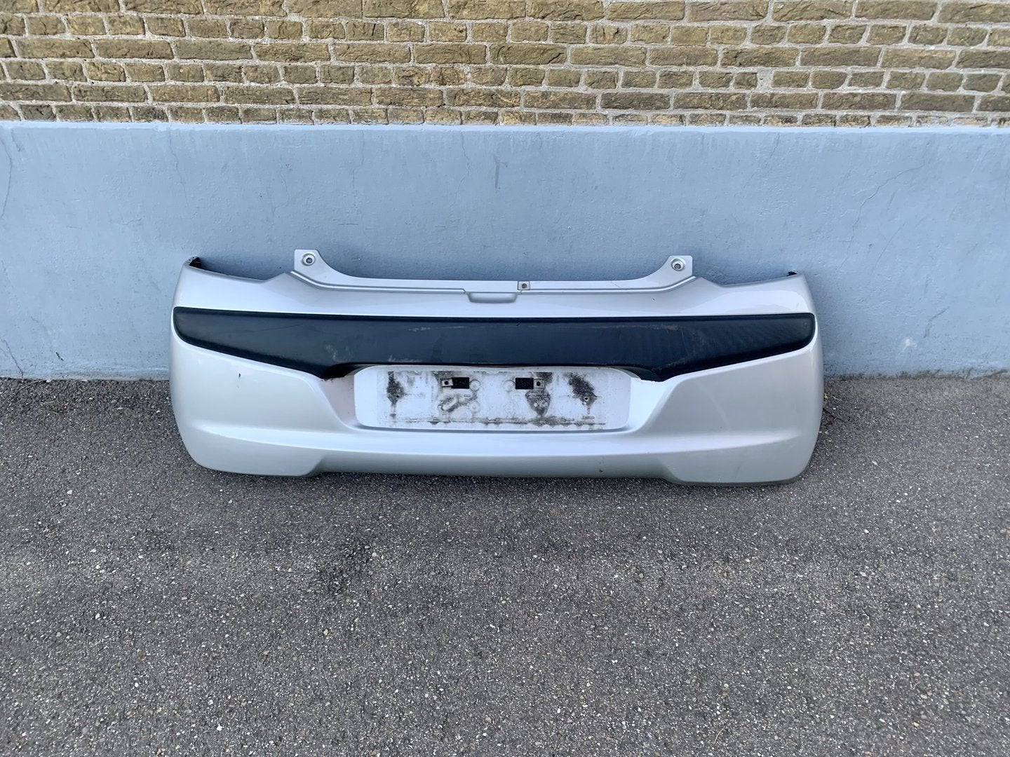nissan pixo achterbumper 2009 tot 2014 grijs zilvergrijs, Arrière, -, Nissan, Utilisé