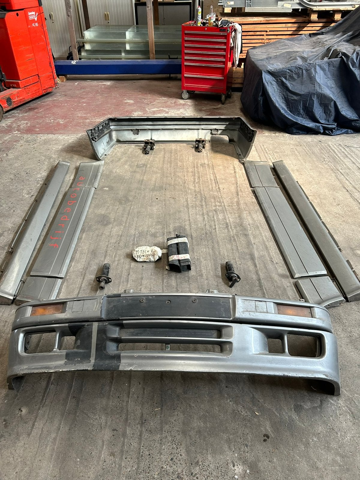 BMW E30 2 deurs M-Tech 2 Bumper Set, Ophalen, Gebruikt, Voor, Bumper