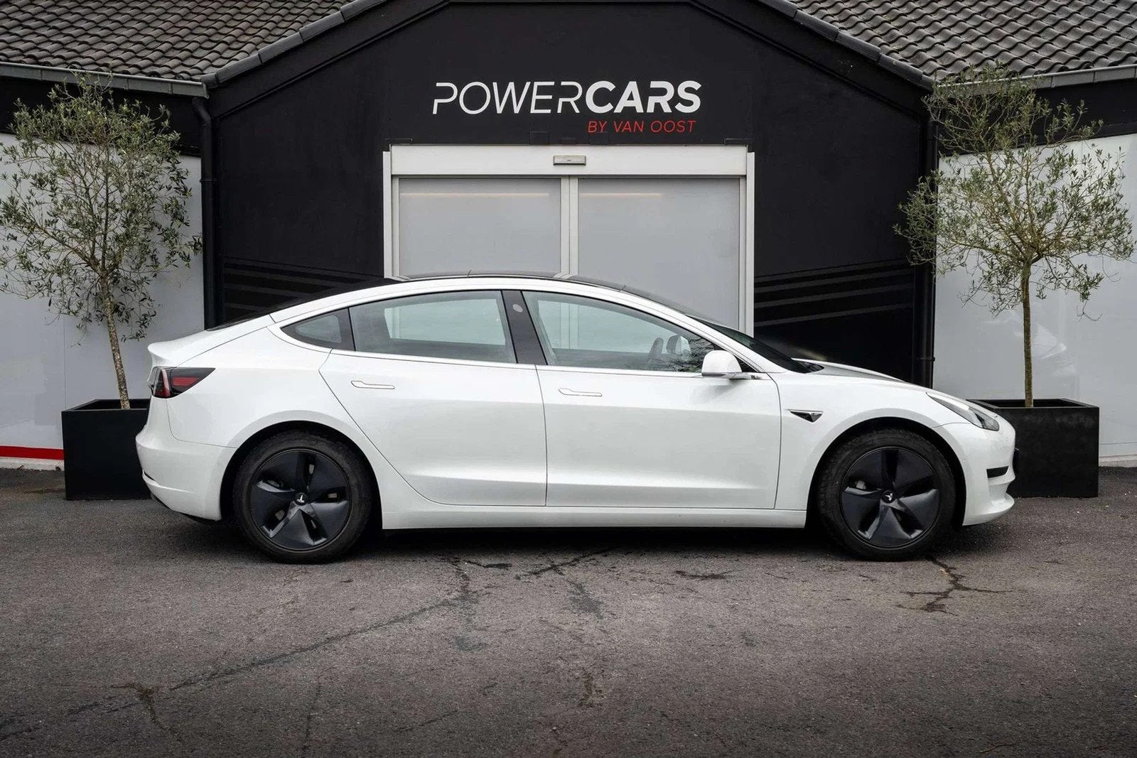 Tesla Model 3 STANDARD RANGE PLUS RWD | AUTOPILOT | CAMERA |, Autos, Cuir, Achat, 4 portes, Entreprise