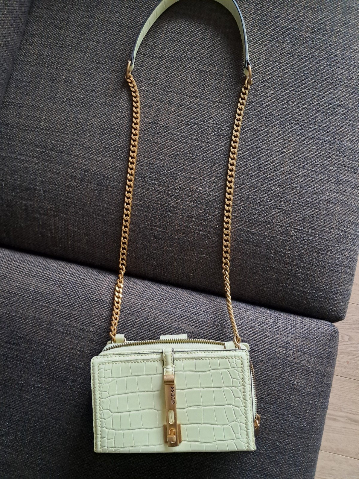 Schoudertasje Guess, Bijoux, Sacs & Beauté, Enlèvement, Neuf, Sac à bandoulière