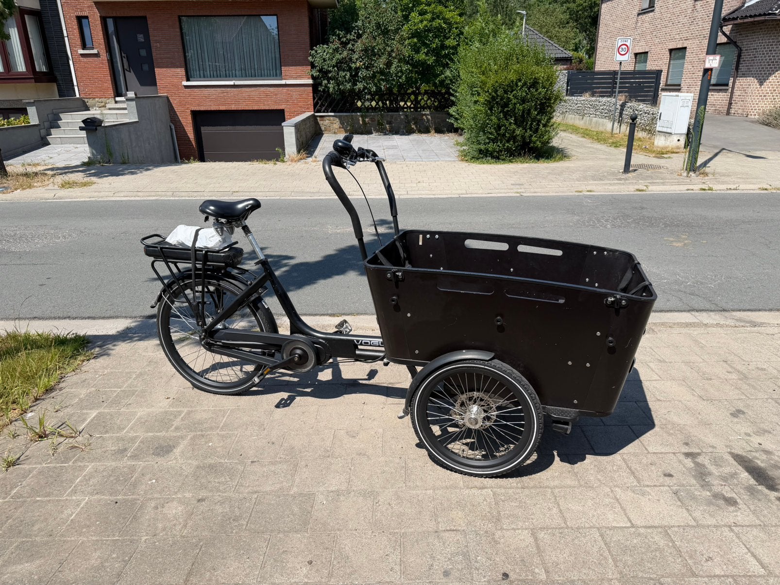 Vogue elektrische bakfiets, Ophalen, Zo goed als nieuw