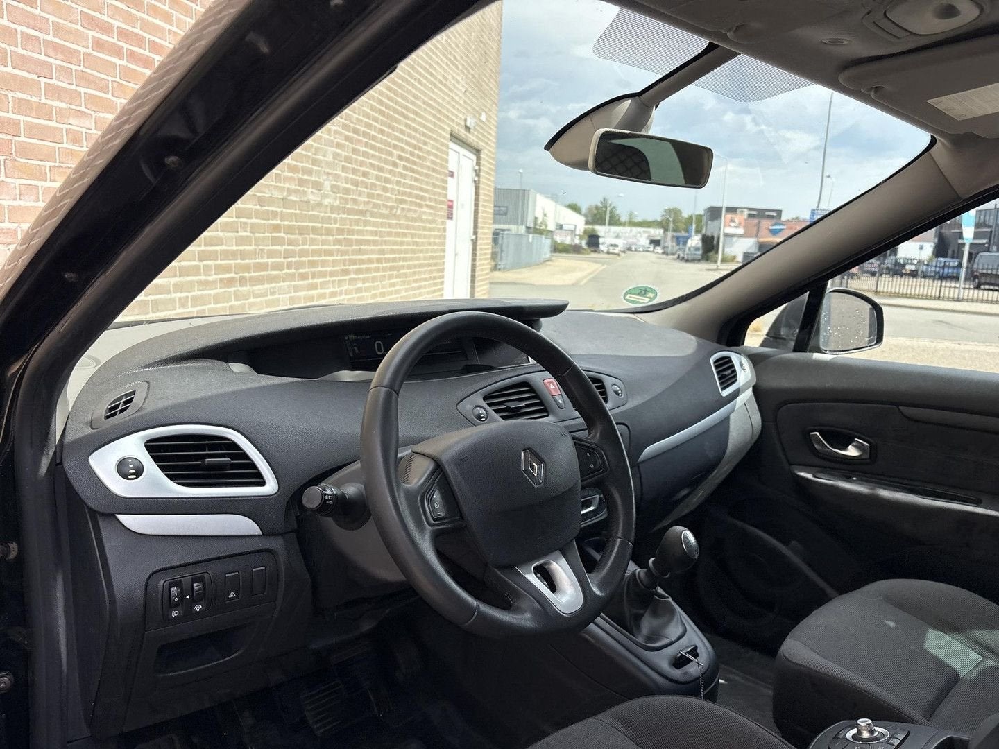 Renault Grand Scenic 1.4 TCe Celsium | Cruise | climatisatio, Autos, Achat, Entreprise, Boîte manuelle, Grand Scenic