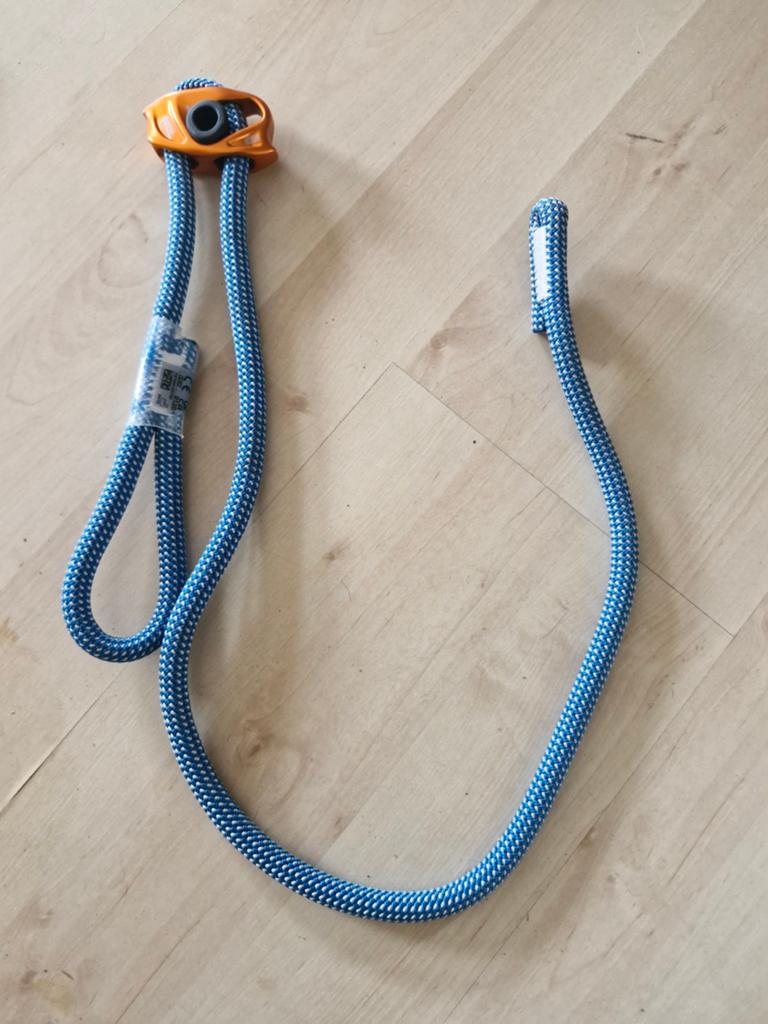 Petzl connect adjust. Verstelbare leeflijn, Enlèvement