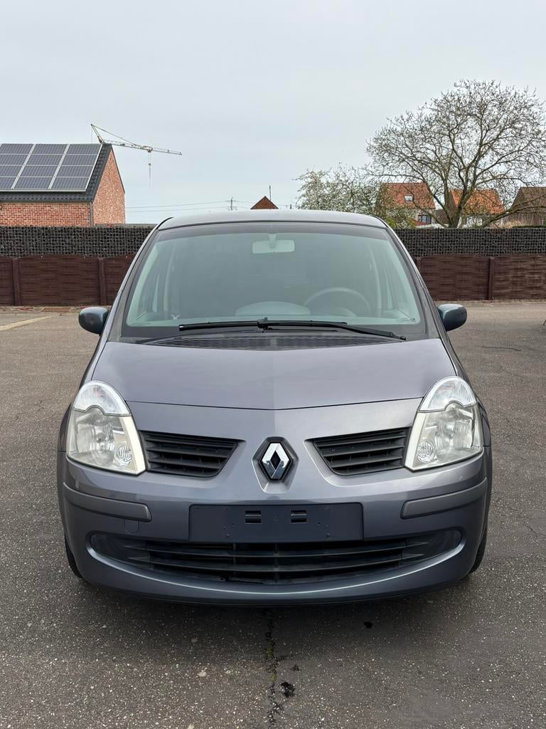 Renault Modus 1.5 dCi, Auto's, 50 kW, https://public.car-pass.be/vhr/e14c77e8-e5e3-4a88-8c77-0076f06d0851, Bedrijf, 5 deurs