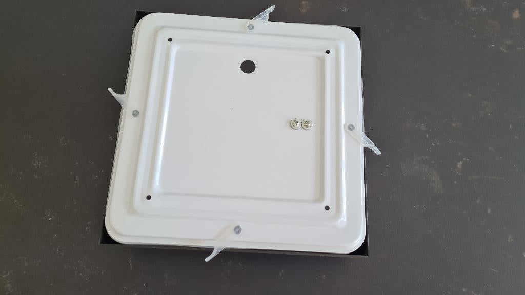 Plafondlamp E27 IP44, Ophalen, Zo goed als nieuw