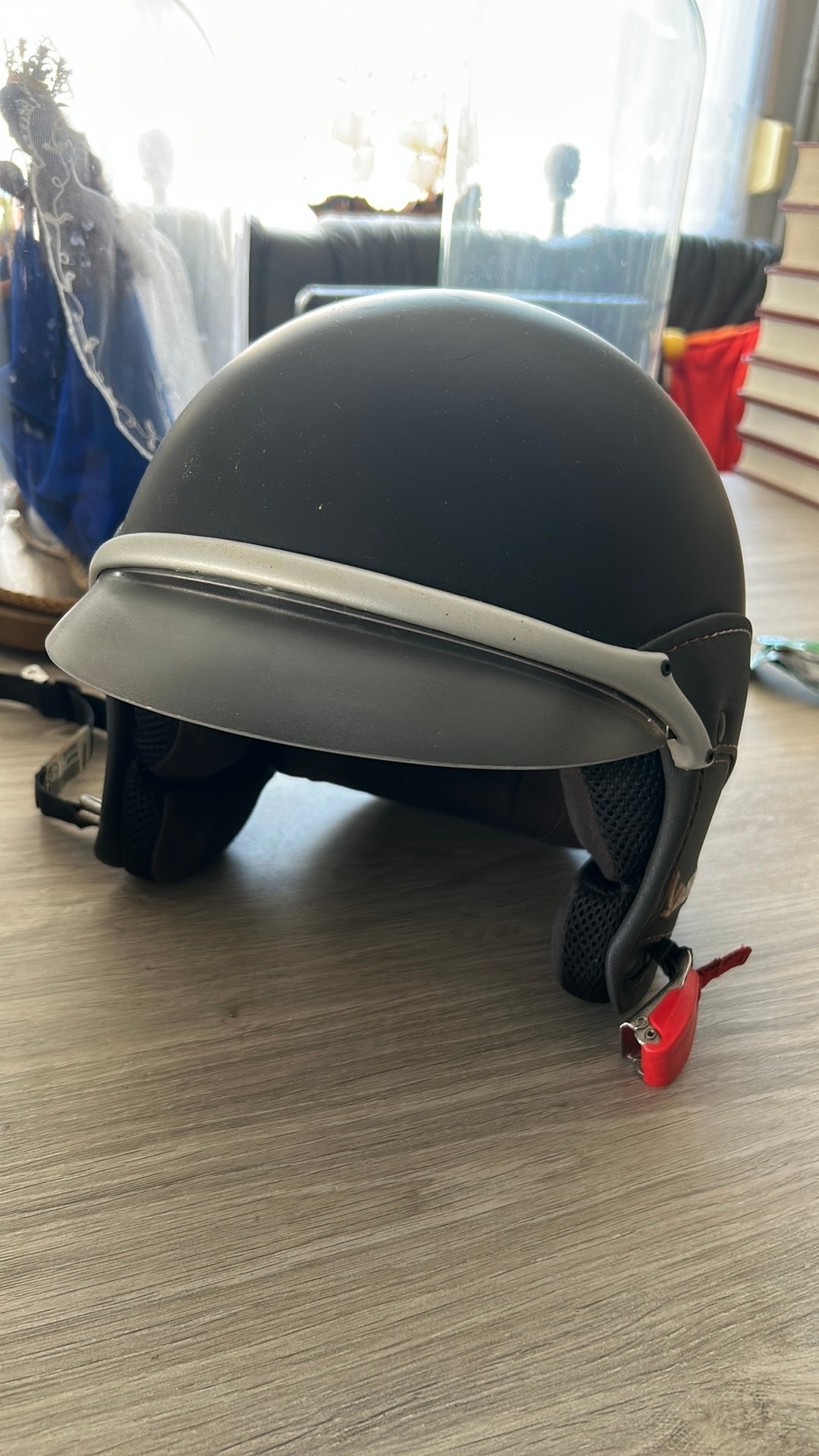 Vespa helm, Fietsen en Brommers, Brommerhelmen, Ophalen, Zo goed als nieuw