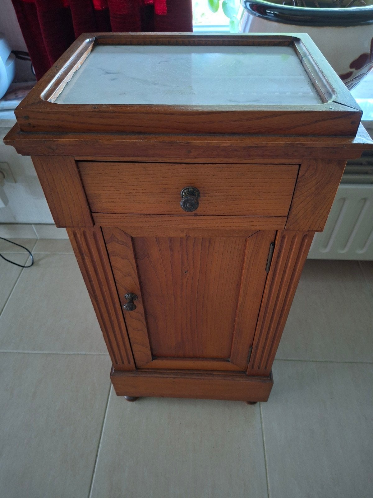 Houten kastje - oud en vintage., Ophalen, Gebruikt, 45 tot 65 cm, 70 cm of meer