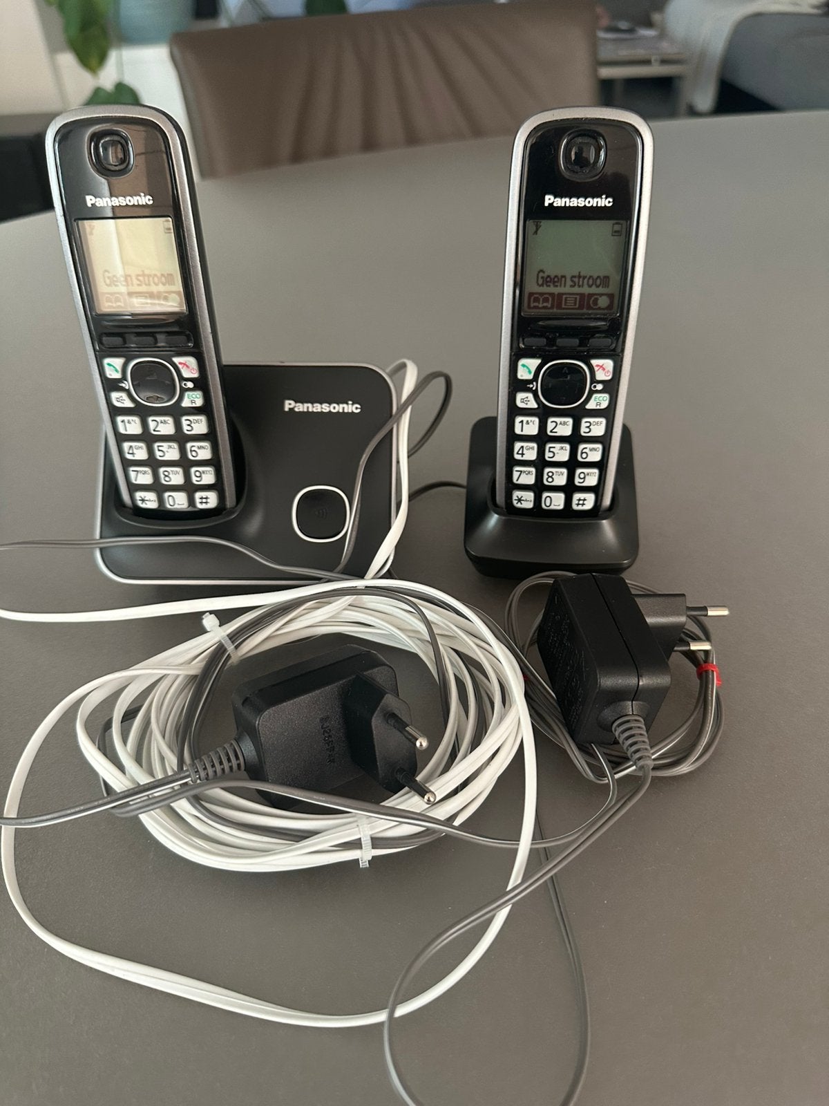 Panasonic model KX TG6611BL, Telecommunicatie, Vaste telefoons | Handsets en Draadloos, Ophalen, Gebruikt, 2 handsets