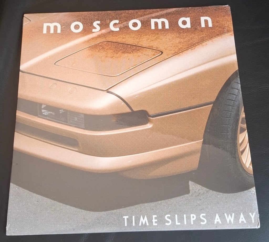 Moscoman - Time Slips Away 2LP Electro Rock Pop NEW, CD & DVD, Vinyles | Rock, Neuf, dans son emballage, Pop rock, LP, Double LP