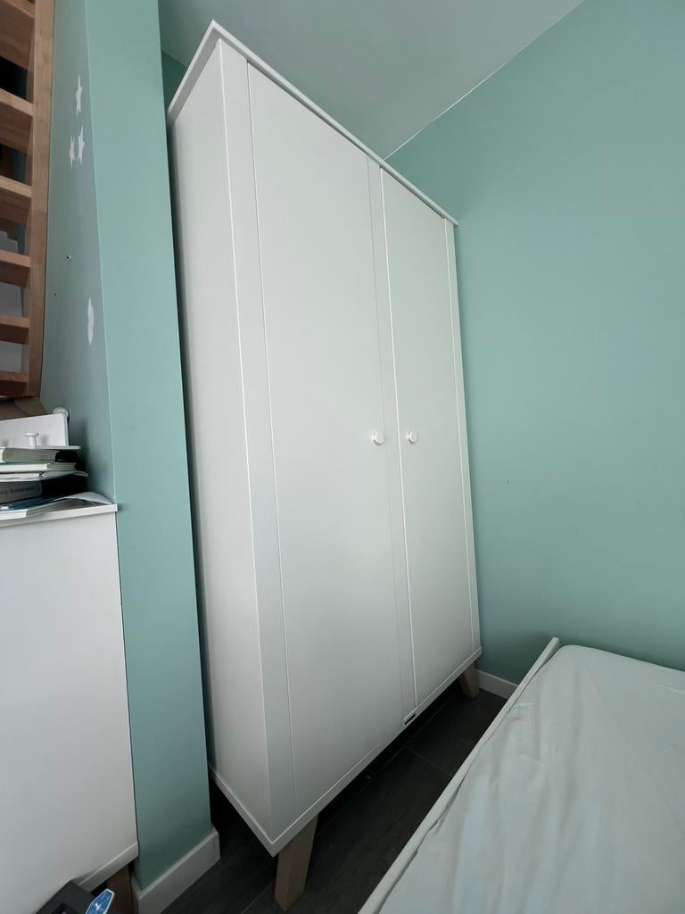 Kidsmill commode met bladvergroter en kledingkast, Ophalen, Gebruikt