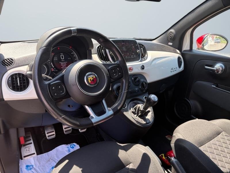 Abarth 595 595 | 1.4 t-jet 135cv | GPS | Clim | Capteurs Ar, 135 pk, Wit, Bedrijf, https://public.car-pass.be/vhr/373ded08-bc0d-4f11-a973-ab524c0ce2b3