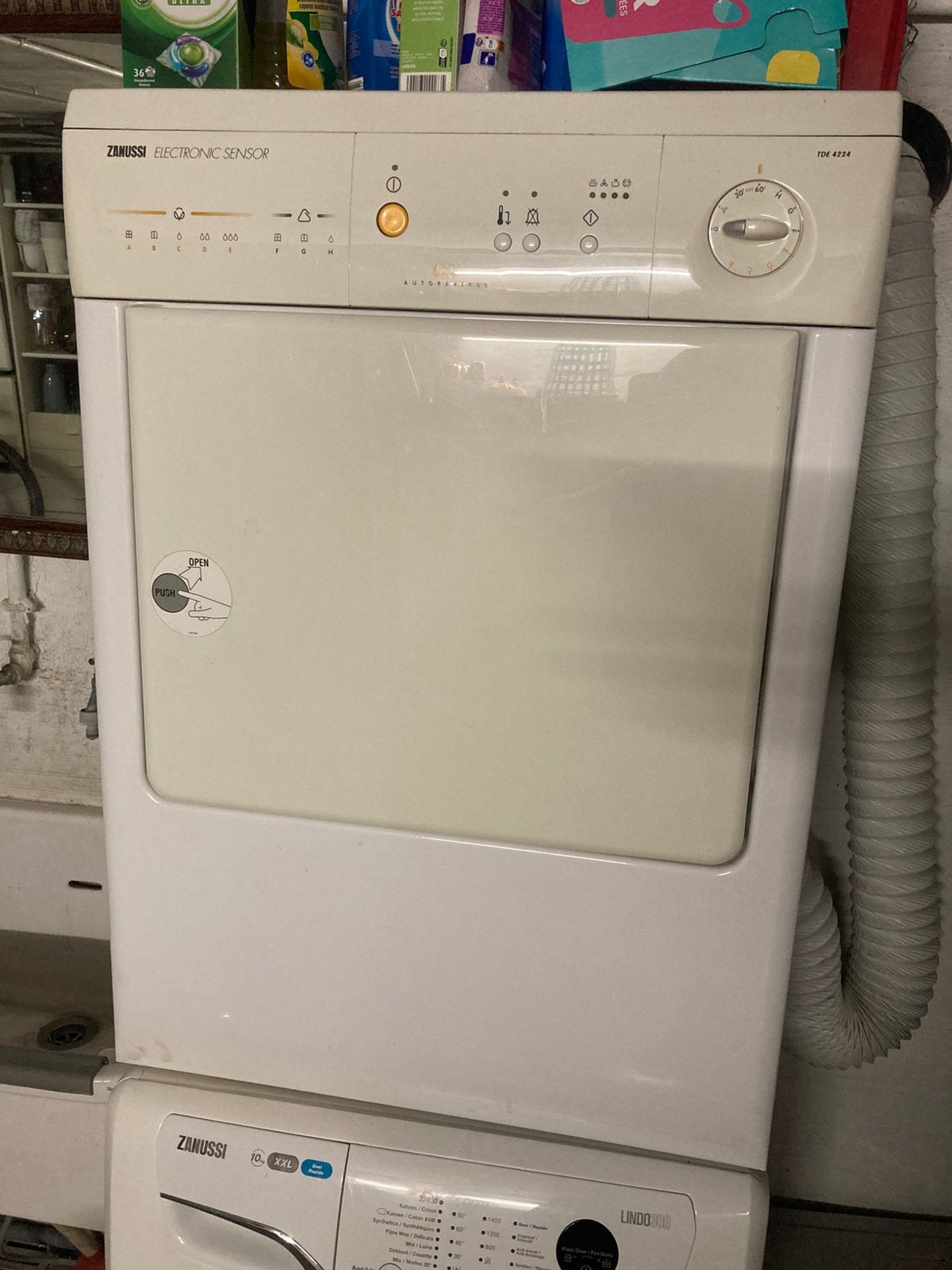 Droogkast Zanussi, Elektronische apparatuur, 8 tot 10 kg, Ophalen, Gebruikt, Luchtafvoer
