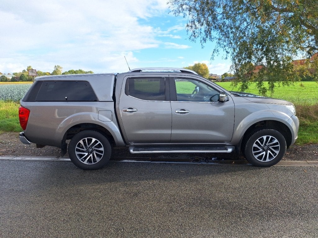 Nissan Navara, Dealer onderhouden, Euro 6, 4 cilinders, Leder