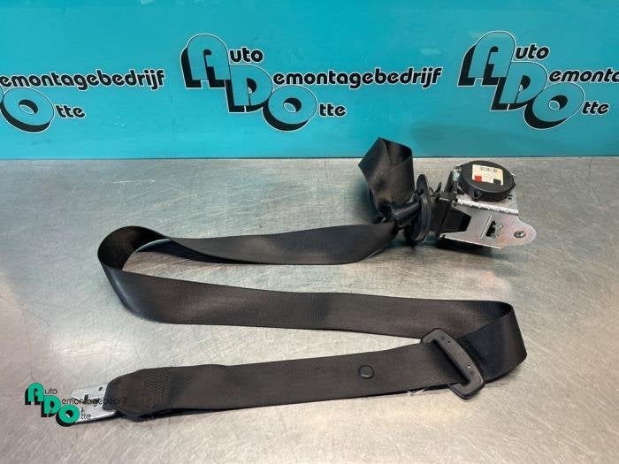 Veiligheidsgordel links-voor van een BMW 5-Serie (5-Serie 02, Gebruikt, -, -, Ophalen of Verzenden