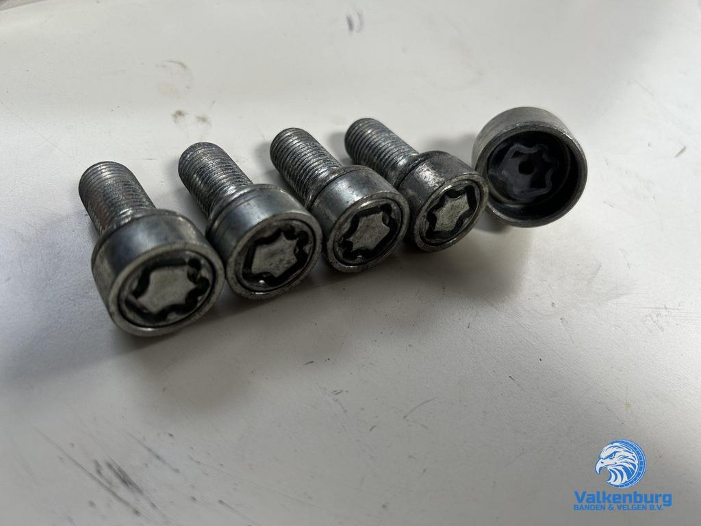 Nieuwe originele VAG VW Audi Seat Skoda wielsloten wielboute, Auto-onderdelen, -, -, Nieuw, Ophalen of Verzenden