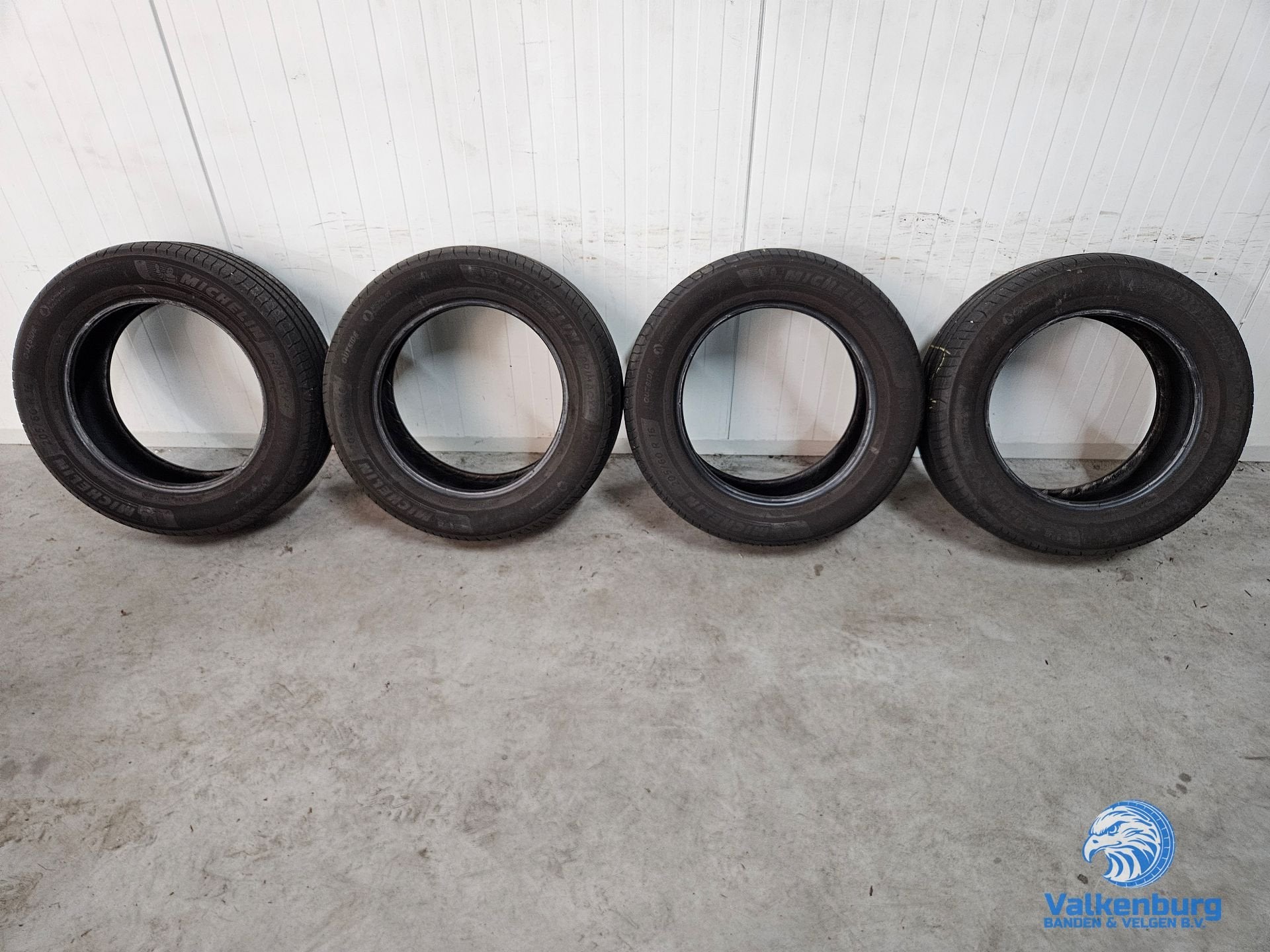 5-6mm! Zomerbanden 205/60R16 Michelin Primacy 4, Autos : Pièces & Accessoires, 16 pouces, Véhicule de tourisme, Pneus été, -