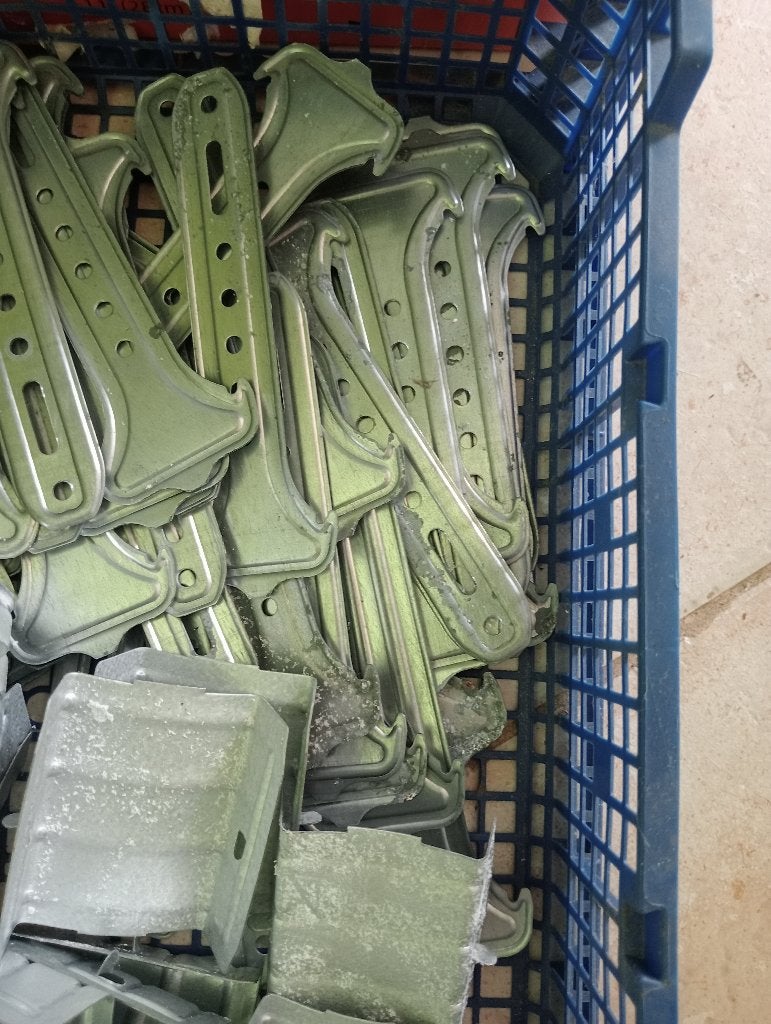 14 raccords U + 40 suspentes, Bricolage & Construction, Enlèvement, Neuf, Inox, Autres types