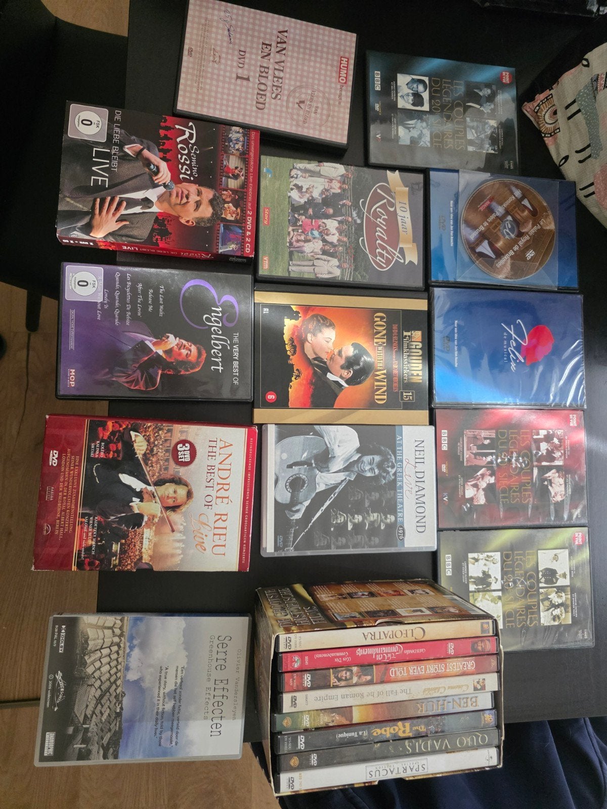 Kleine collectie dvd vooral muziekale, Ophalen