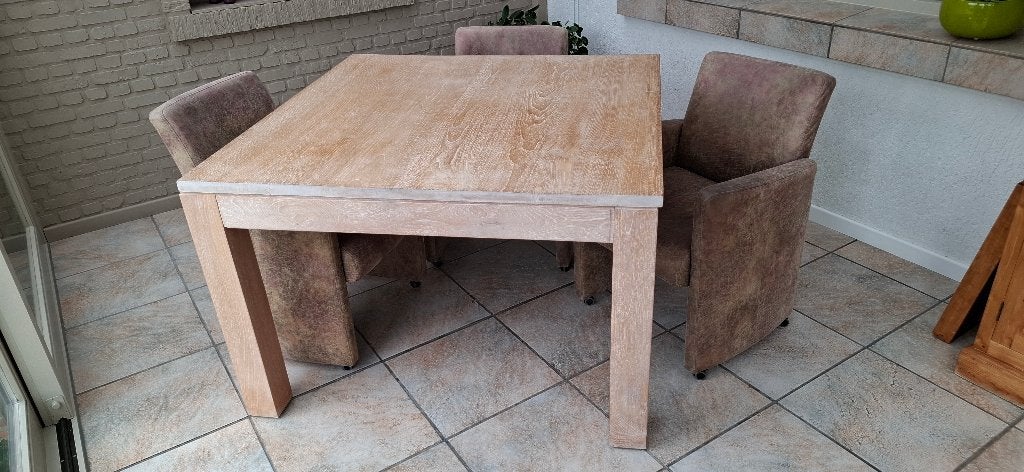 Tafel, Huis en Inrichting, Ophalen, Zo goed als nieuw, Vier personen, Vierkant