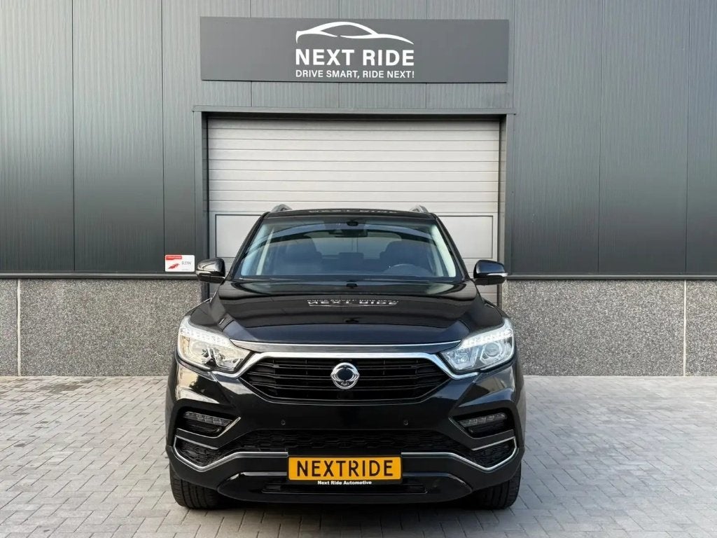 SsangYong Rexton 2.2 RX220e-Xdi 4WD Sapphire, Autos, Cuir, Achat, Noir, 5 portes